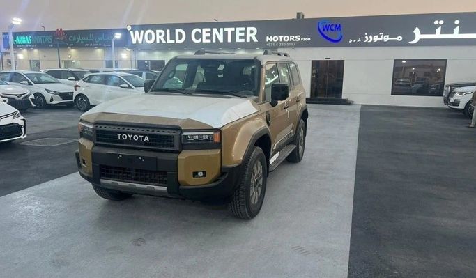 Новый Toyota Land Cruiser Prado 250 Series, 2.4 л, 2024 в Дубае от World Center Motors FZE Золотистый цвет. GCC | AUTO.AE