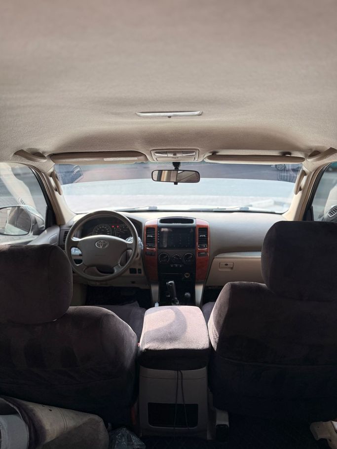 Подержанный Toyota Land Cruiser Prado 120 Series, 2.7 л, 2003 в Дубае Белый цвет. GCC | AUTO.AE