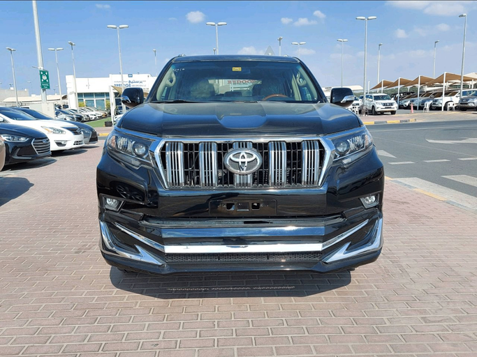 Used Toyota Land Cruiser Prado 150 Series, 4.0 l, 2010 in Dubai by Abdo Al Muthanna Used Cars, Black color. GCC Specs | AUTO.AE