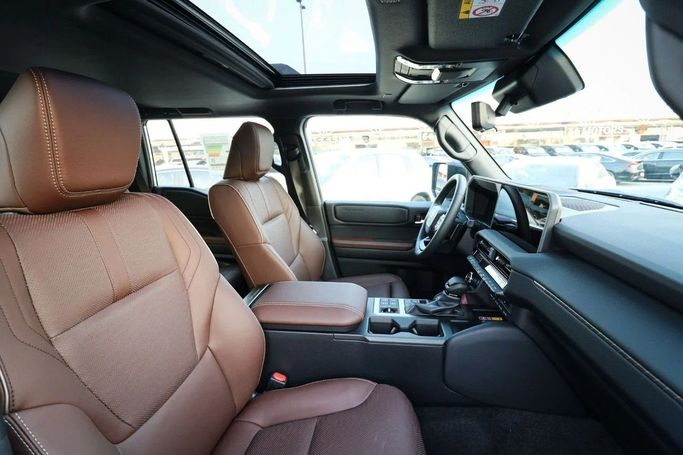 New Toyota Land Cruiser Prado 250 Series, 2.4 l, 2024 in Dubai by Atlantic Motors FZCO, Navy Blue color. GCC Specs | AUTO.AE