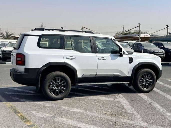 New Toyota Land Cruiser Prado 250 Series, 2.4 l, 2024 in Dubai by White motors FZE, White color. GCC Specs | AUTO.AE
