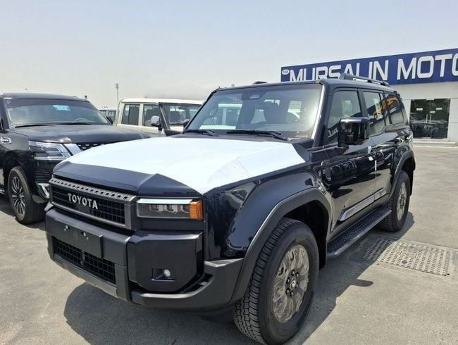جديدة Toyota Land Cruiser Prado سلسلة 250, 2.4 l, 2025 في في دبي من Mursalin Motors FZCO، اللون أسود. مواصفات الخليج | AUTO.AE