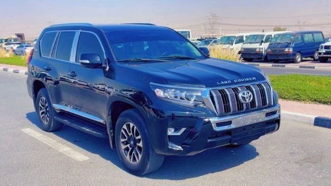 Used Toyota Land Cruiser Prado 150 Series, 2.7 l, 2010 in Dubai by Humera automobile fze, Black color. GCC Specs | AUTO.AE