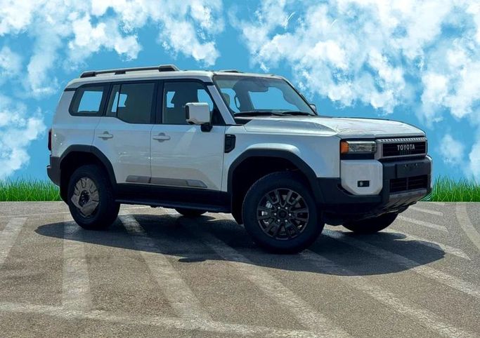جديدة Toyota Land Cruiser Prado سلسلة 250, 2.8 l, 2024 في في دبي من AL Bouroj Motor، اللون أبيض. مواصفات الخليج | AUTO.AE