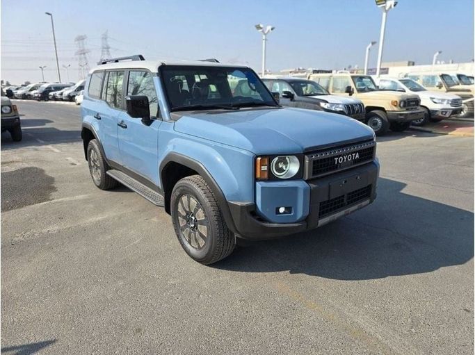 Новый Toyota Land Cruiser Prado 250 Series, 2.4 л, 2024 в Дубае от Mercury Global FZCO Голубой цвет. Европейская | AUTO.AE