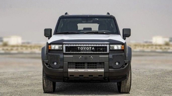 New Toyota Land Cruiser Prado 250 Series, 2.8 l, 2025 in Dubai by TARGET MOTORS FZE, Black color. GCC Specs | AUTO.AE