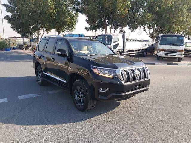 مستعملة Toyota Land Cruiser Prado 150 Series 150 Series Facelift 2, 2.8 l, 2018 في في دبي من SONDOS MOTORS FZE، اللون أسود. أخرى | AUTO.AE