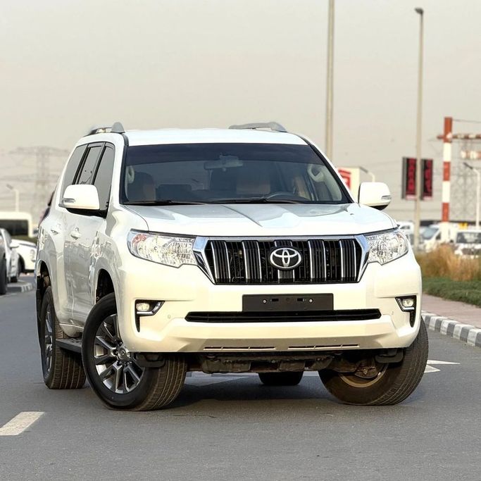جديدة Toyota Land Cruiser Prado 150 Series 150 Series Facelift 2, 4.0 l, 2018 في في دبي من Global Motors، اللون أبيض. مواصفات الخليج | AUTO.AE | إعلان #236267