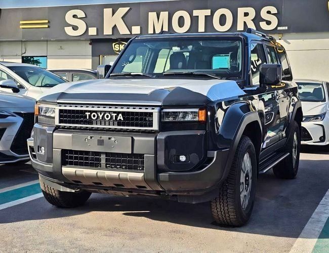 جديدة Toyota Land Cruiser Prado سلسلة 250, 2.4 l, 2026 في في دبي من SK Motors، اللون أسود. مواصفات الخليج | AUTO.AE | إعلان #256881