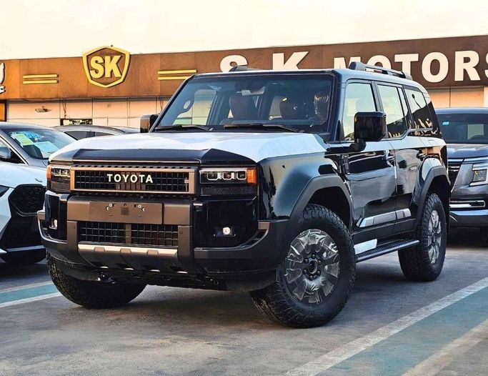 جديدة Toyota Land Cruiser Prado سلسلة 250, 2.8 l, 2026 في في دبي من SK Motors، اللون أسود. مواصفات الخليج | AUTO.AE | إعلان #257400
