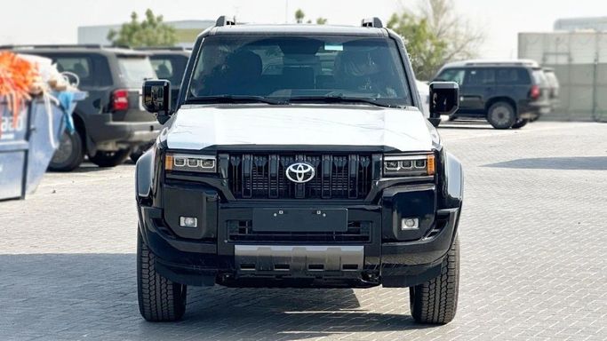 Новый Toyota Land Cruiser Prado 250 Series, 2.4 л, 2026 в Дубае от SK Motors Черный цвет. GCC | AUTO.AE | Объявление #257517