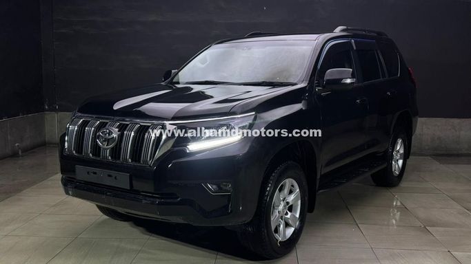 Подержанный Toyota Land Cruiser Prado 150 Series Рестайлинг 1, 3.0 л, 2014 в Дубае от Alhamd Motors Черный цвет.  | AUTO.AE | Объявление #258947