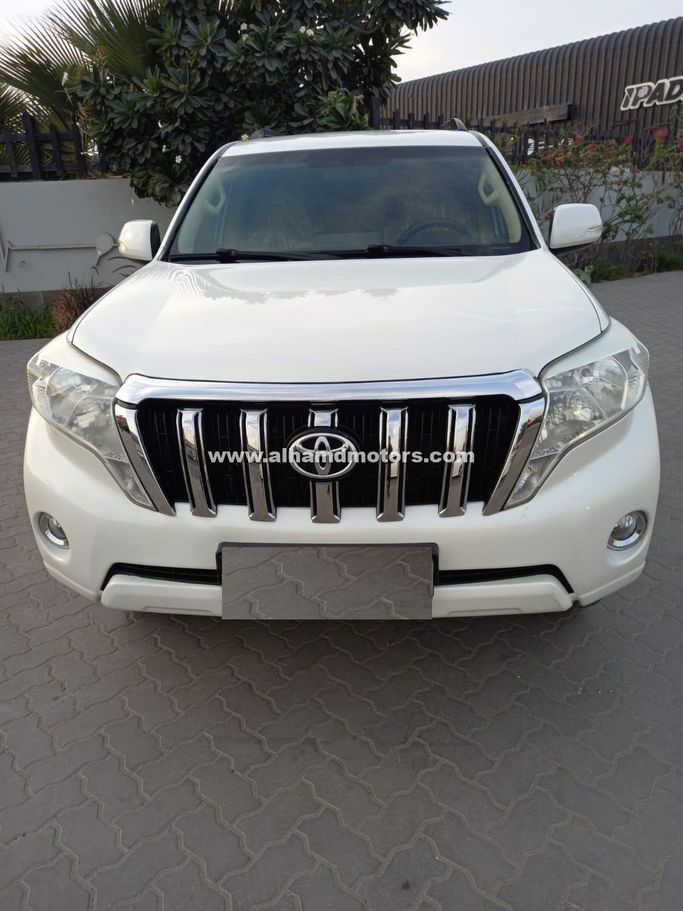 مستعملة Toyota Land Cruiser Prado 150 Series 150 Series Facelift 1, 2.7 l, 2014 في في دبي من Alhamd Motors، اللون أبيض.  | AUTO.AE | إعلان #258990