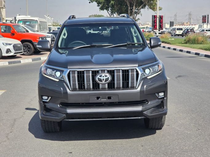 مستعملة Toyota Land Cruiser Prado 150 Series 150 Series Facelift 1, 3.0 l, 2015 في في دبي من Alhamd Motors، اللون رمادي.  | AUTO.AE | إعلان #260034