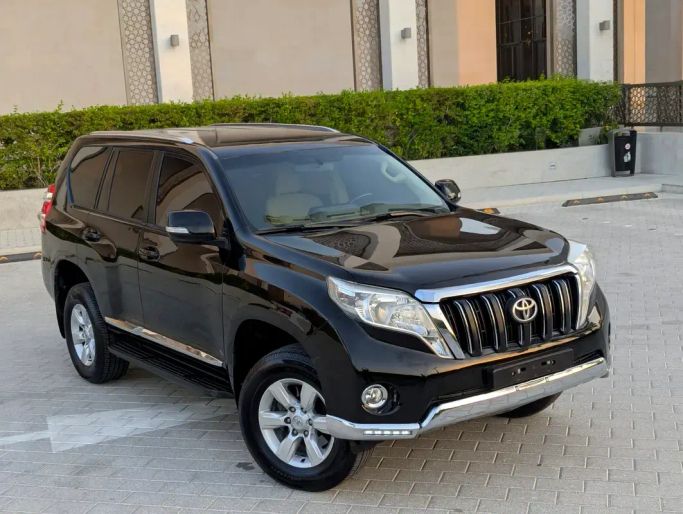 Used Toyota Land Cruiser Prado 150 Series Facelift 1, 2.7 l, 2016 in Dubai by NEW ABU TAJ MOTORS, Black color. GCC Specs | AUTO.AE | Listing #262709