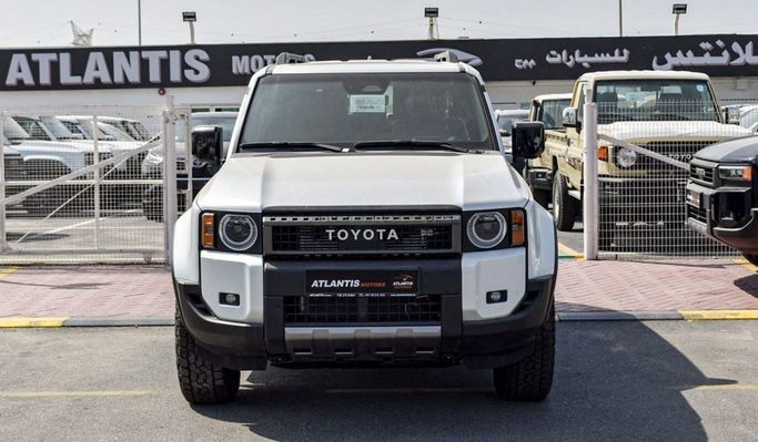 جديدة Toyota Land Cruiser Prado سلسلة 250, 2.4 l, 2024 في في دبي من Atlantis Motors FZE، اللون أبيض. مواصفات الخليج | AUTO.AE | إعلان #265214