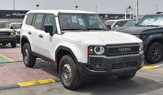 جديدة Toyota Land Cruiser Prado سلسلة 250, 2.4 l, 2024 في في دبي من Atlantis Motors FZE، اللون أبيض. مواصفات الخليج | AUTO.AE | إعلان #265489