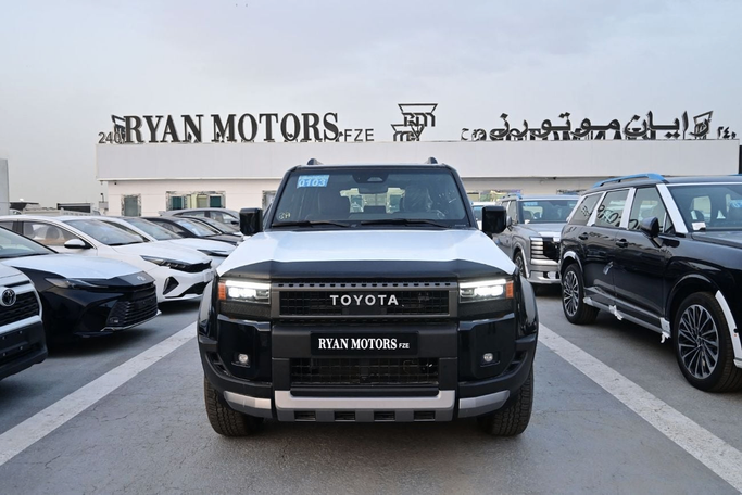 جديدة Toyota Land Cruiser Prado سلسلة 250, 2.4 l, 2025 في في دبي من RMG Automobiles، اللون أسود. مواصفات الخليج | AUTO.AE | إعلان #266111