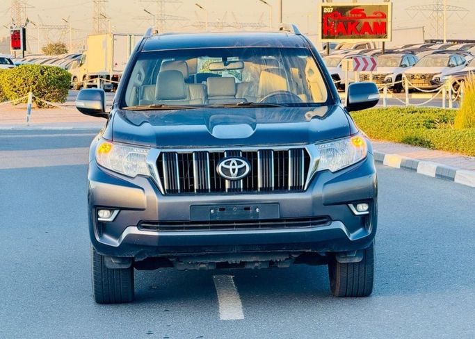مستعملة Toyota Land Cruiser Prado 150 Series 150 Series Facelift 2, 4.0 l, 2022 في في دبي من Humera automobile fze، اللون رمادي. مواصفات الخليج | AUTO.AE | إعلان #271302