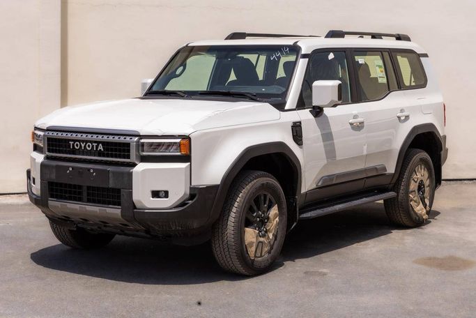 جديدة Toyota Land Cruiser Prado سلسلة 250, 2.8 l, 2024 في في دبي من Al Marid Motors، اللون أبيض.  | AUTO.AE | إعلان #273364