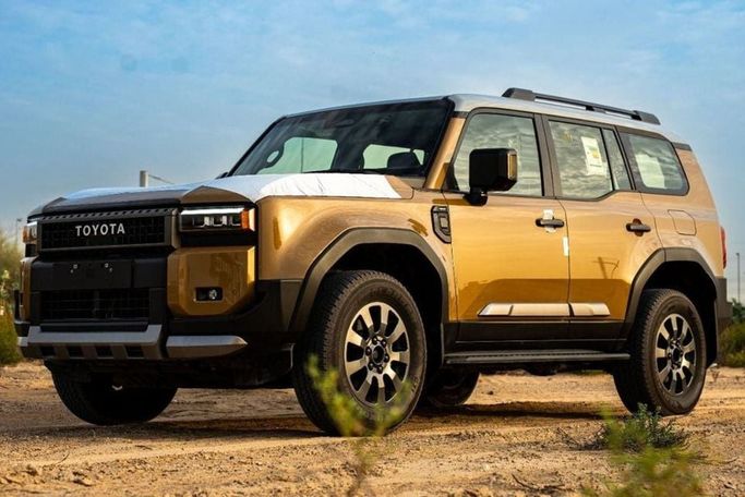 جديدة Toyota Land Cruiser Prado سلسلة 250, 2.4 l, 2025 في في الإمارات, دبي من Hussein Ghulam Motors FZCO، اللون ذهبي. مواصفات الخليج | AUTO.AE | إعلان #278432