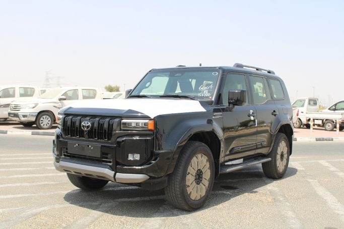 جديدة ⁦Toyota Land Cruiser Prado سلسلة 250، 2.8 l، 2026⁩ في في الإمارات, دبي من Wafrah Automotive Fzco، اللون أسود. مواصفات الخليج | AUTO.AE | إعلان #282867
