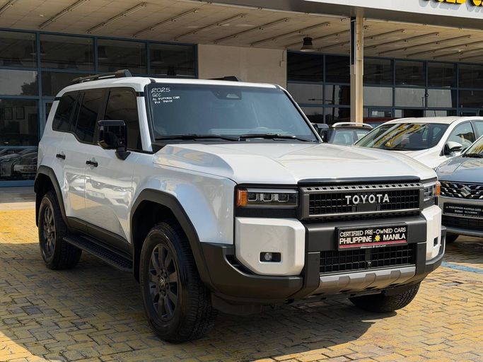 Подержанный Toyota Land Cruiser Prado 250 Series, 2.4 л, 2025 в ОАЭ, Дубай от Philippine Used Cars Showroom Белый цвет. GCC | AUTO.AE | Объявление #295392