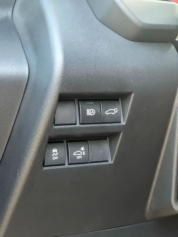 Новый Toyota Land Cruiser 300 Series, 3.4 л, 2025 в Дубае от ANDIAMO MOTORS FZE Белый цвет. GCC | AUTO.AE