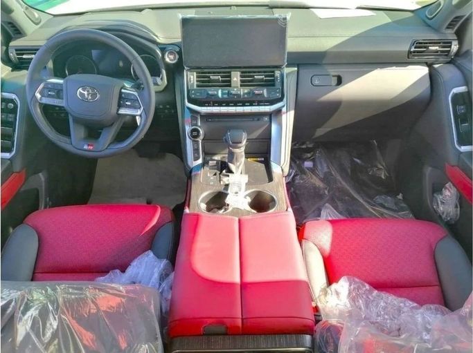 New Toyota Land Cruiser 300 Series, 3.4 l, 2023 in Dubai by Mohamed Hakim Motors, White color. GCC Specs | AUTO.AE