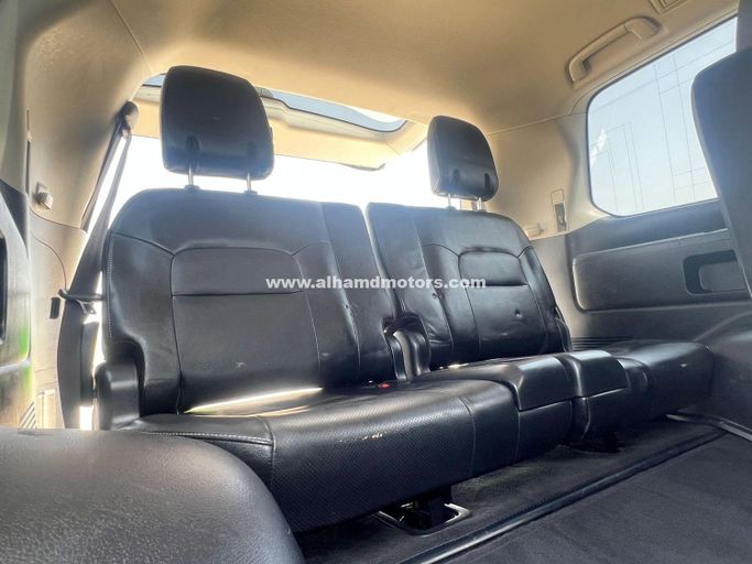 Used Toyota Land Cruiser 200 Series Facelift 2, 4.5 l, 2019 in Dubai by Alhamd Motors, Black color. Other | AUTO.AE