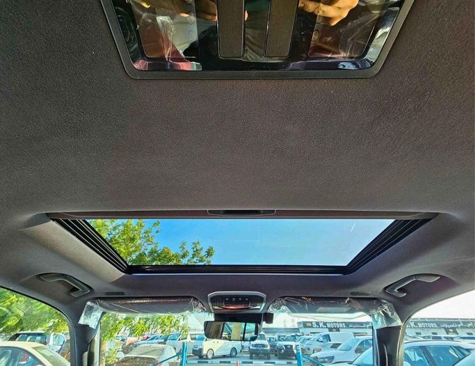 Новый Toyota Land Cruiser 300 Series, 3.4 л, 2025 в Дубае от SK Motors Черный цвет. GCC | AUTO.AE