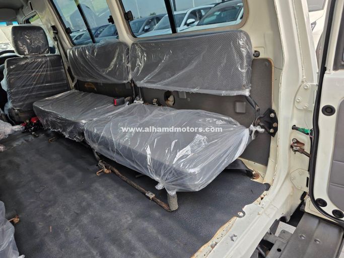 Used Toyota Land Cruiser 70 Series Facelift 1, 4.5 l, 2014 in Dubai by Alhamd Motors, White color. Other | AUTO.AE