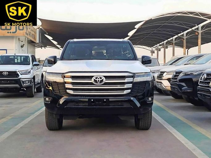 New Toyota Land Cruiser 300 Series, 3.4 l, 2025 in Dubai by SK Motors, Black color. GCC Specs | AUTO.AE