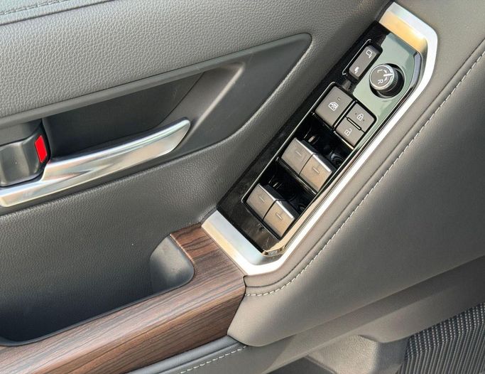 New Toyota Land Cruiser 300 Series, 4.0 l, 2025 in Dubai by SK Motors, White color. GCC Specs | AUTO.AE