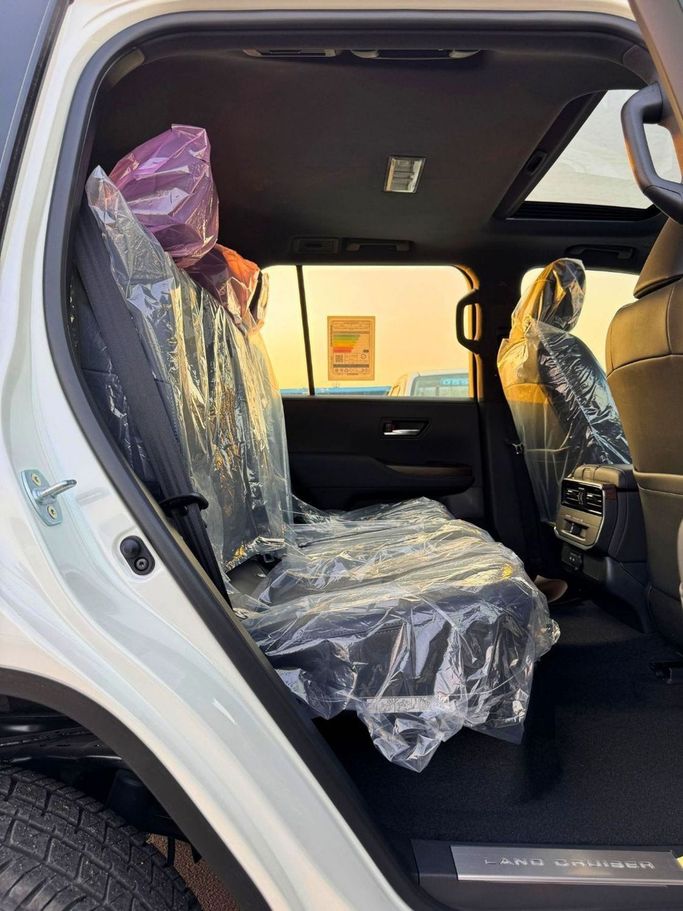 New Toyota Land Cruiser 300 Series, 4.0 l, 2025 in Dubai by SK Motors, White color. GCC Specs | AUTO.AE