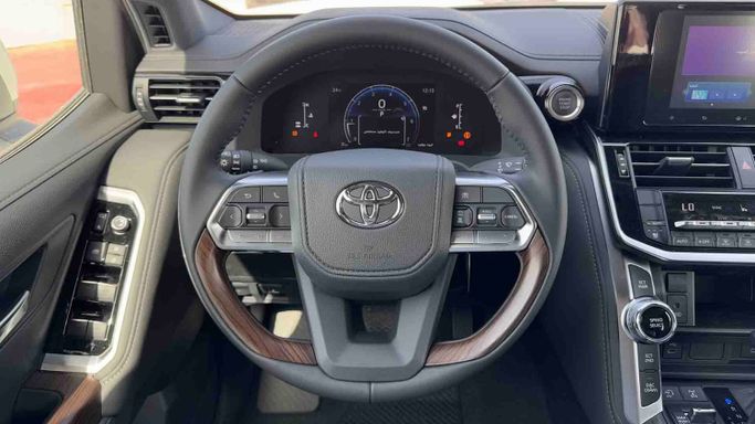 New Toyota Land Cruiser 300 Series, 4.0 l, 2025 in Dubai by MENAMOTORS, White color. GCC Specs | AUTO.AE