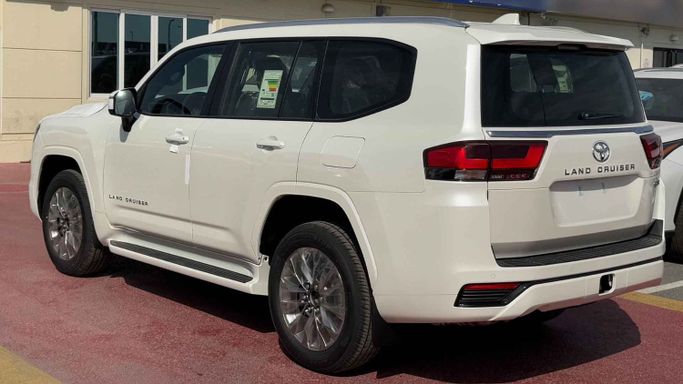 New Toyota Land Cruiser 300 Series, 4.0 l, 2025 in Dubai by MENAMOTORS, White color. GCC Specs | AUTO.AE