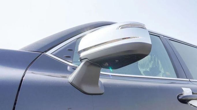 Новый Toyota Land Cruiser 300 Series, 3.4 л, 2025 в Дубае от Najem Motors Черный цвет. GCC | AUTO.AE