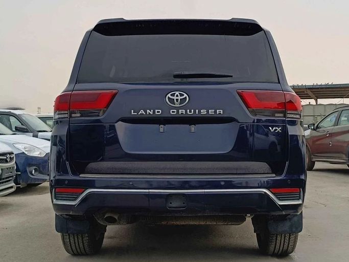 Новый Toyota Land Cruiser 300 Series, 3.4 л, 2022 в Дубае от SK Motors Синий цвет. GCC | AUTO.AE