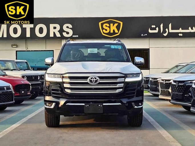 Новый Toyota Land Cruiser 300 Series, 3.4 л, 2025 в Дубае от SK Motors Черный цвет. GCC | AUTO.AE