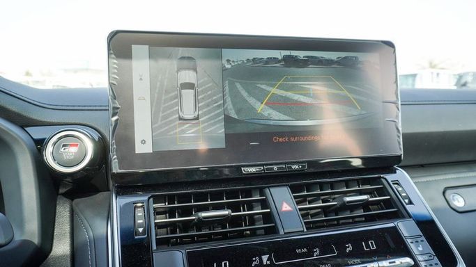 Новый Toyota Land Cruiser 300 Series, 3.4 л, 2025 в Дубае от Najem Motors Черный цвет. GCC | AUTO.AE