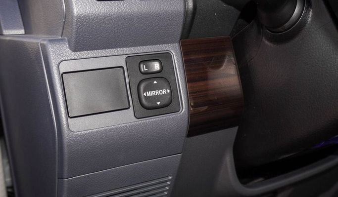 Новый Toyota Land Cruiser 70 Series Рестайлинг 2, 4.0 л, 2025 в Дубае от Najem Motors Черный цвет. GCC | AUTO.AE