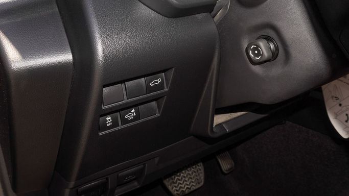 Новый Toyota Land Cruiser 300 Series, 3.4 л, 2024 в Дубае от Najem Motors Черный цвет. GCC | AUTO.AE