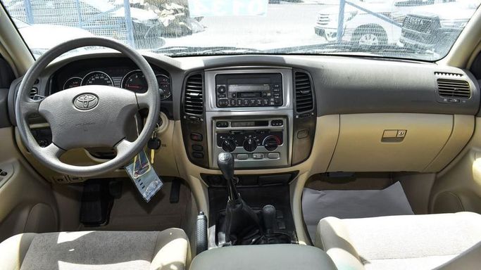 Used Toyota Land Cruiser 100 Series Facelift 1, 4.5 l, 2005 in Dubai by Najem Motors, Golden color. GCC Specs | AUTO.AE