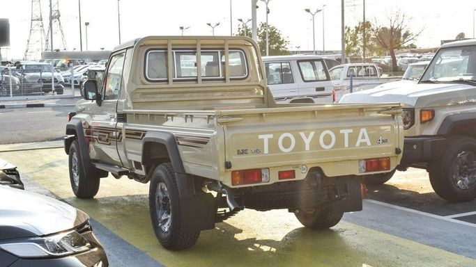 New Toyota Land Cruiser 70 Series Facelift 2, 4.0 l, 2024 in Dubai by Najem Motors, Beige color. GCC Specs | AUTO.AE