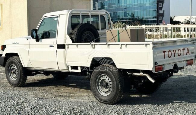 New Toyota Land Cruiser 70 Series Facelift 2, 4.5 l, 2024 in Dubai by Falcons GT Motors FZCO, White color. Other | AUTO.AE