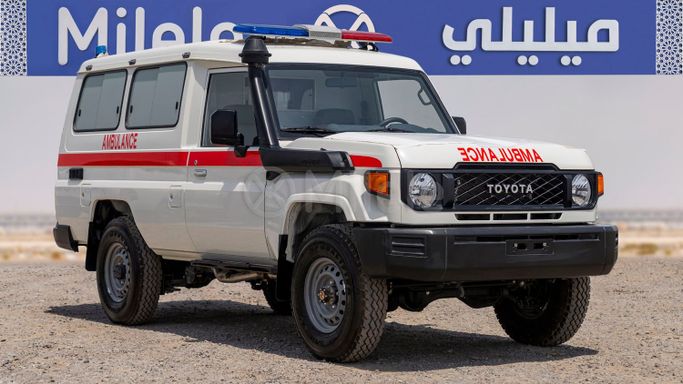 Новый Toyota Land Cruiser 70 Series Рестайлинг 2, 2.8 л, 2025 в Дубае от Milele Белый цвет. Other | AUTO.AE