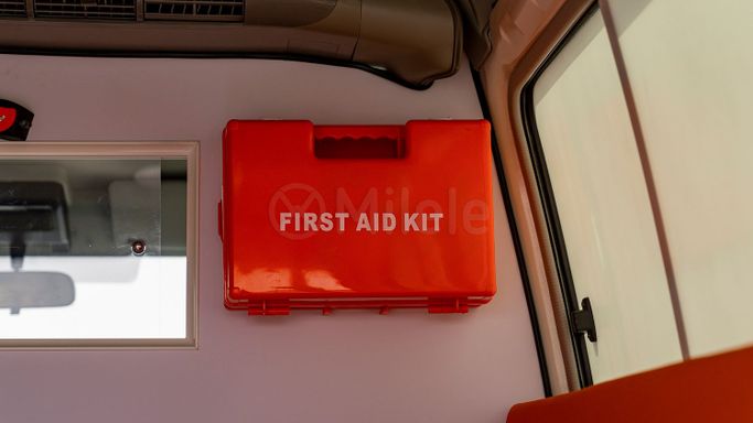 Новый Toyota Land Cruiser 70 Series Рестайлинг 2, 2.8 л, 2025 в Дубае от Milele Белый цвет. Other | AUTO.AE