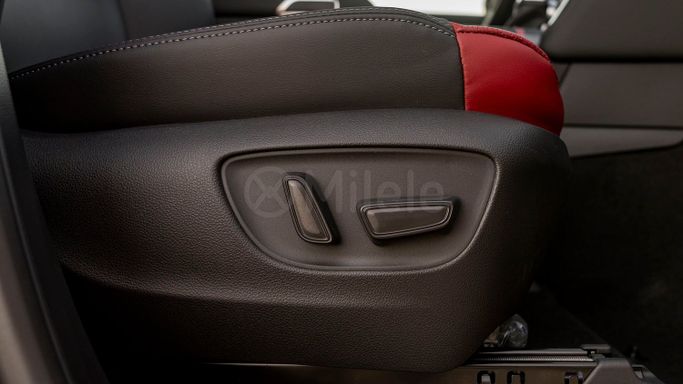 Новый Toyota Land Cruiser 300 Series, 3.4 л, 2025 в Дубае от Milele Черный цвет. Other | AUTO.AE