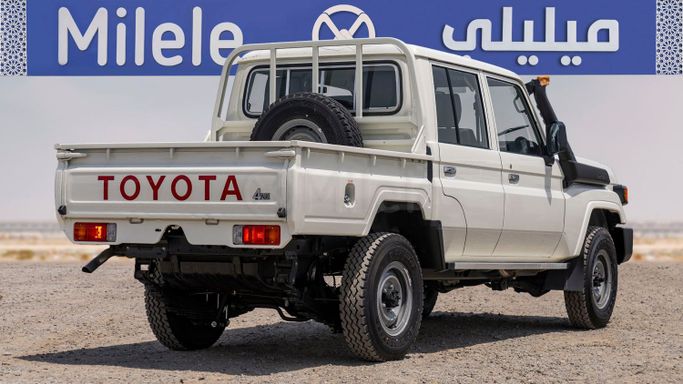 Новый Toyota Land Cruiser 70 Series Рестайлинг 2, 4.5 л, 2025 в Дубае от Milele Белый цвет. Other | AUTO.AE